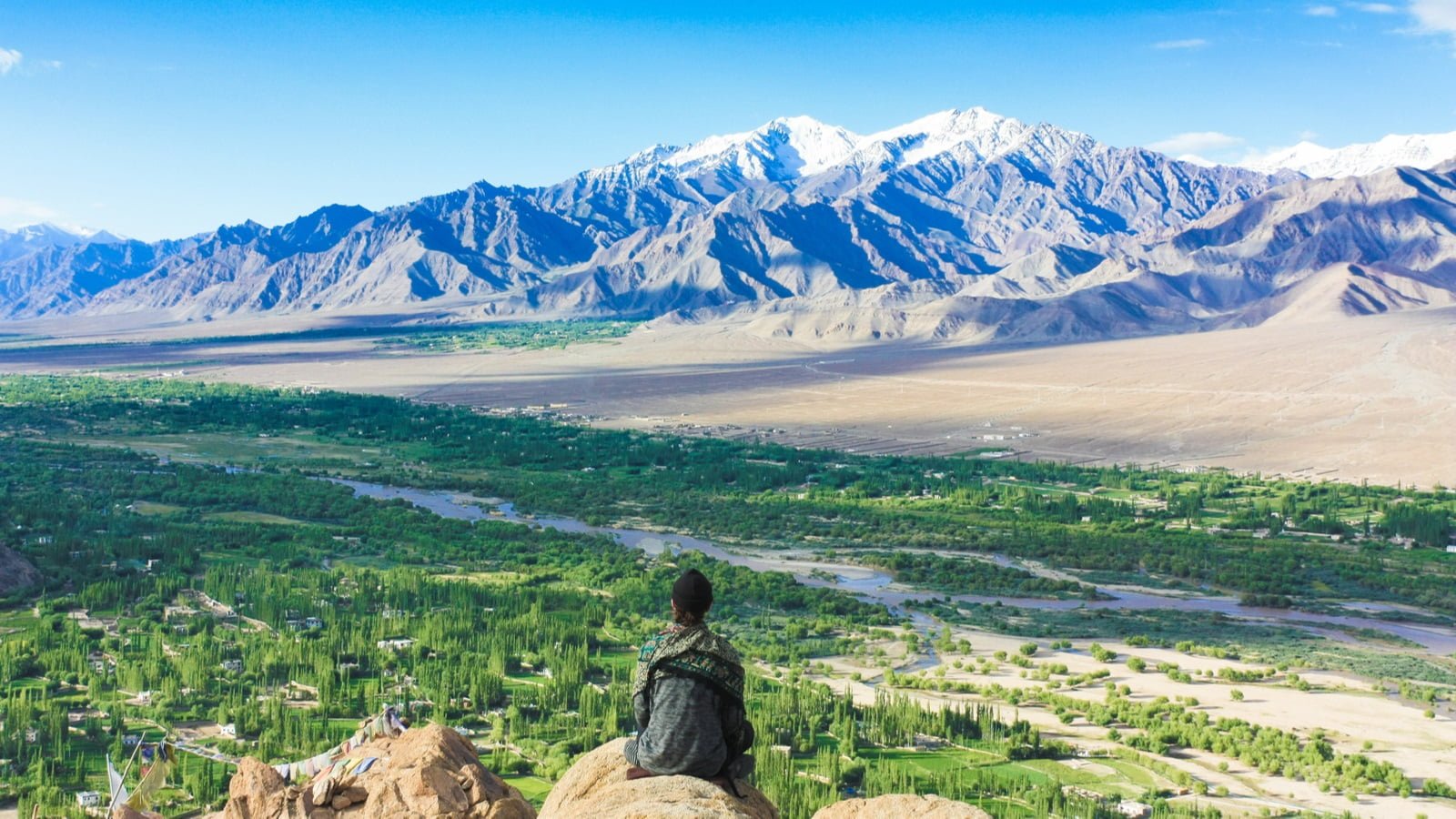 Instagram’s Best Photo Spots in Ladakh: A Must-Visit List for Photographers